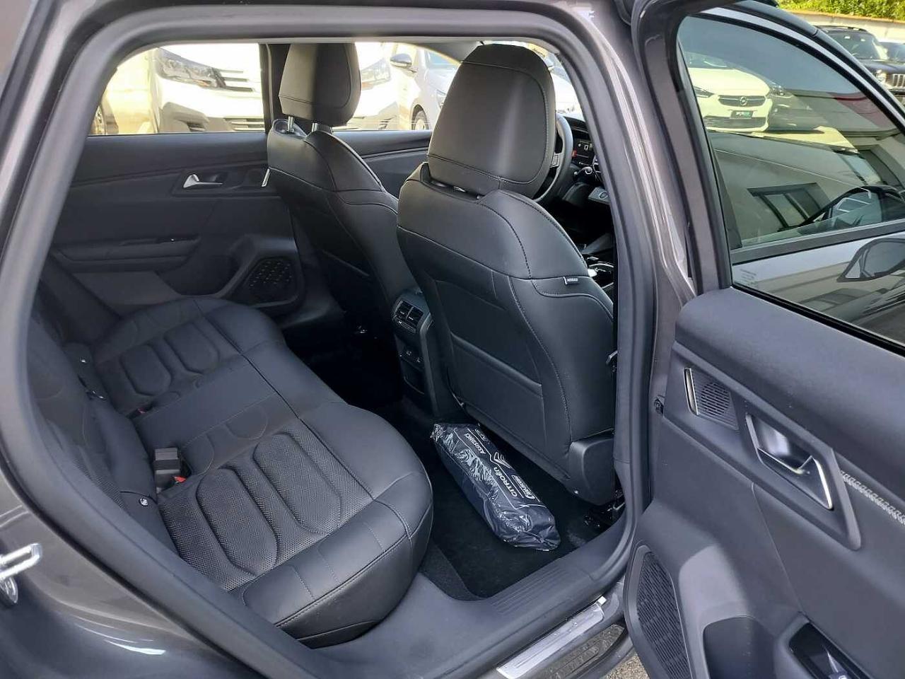 Citroën Citroën C5 usata, con cavo di ricarica t3 monofase 7,4 kw con custodia dedicata