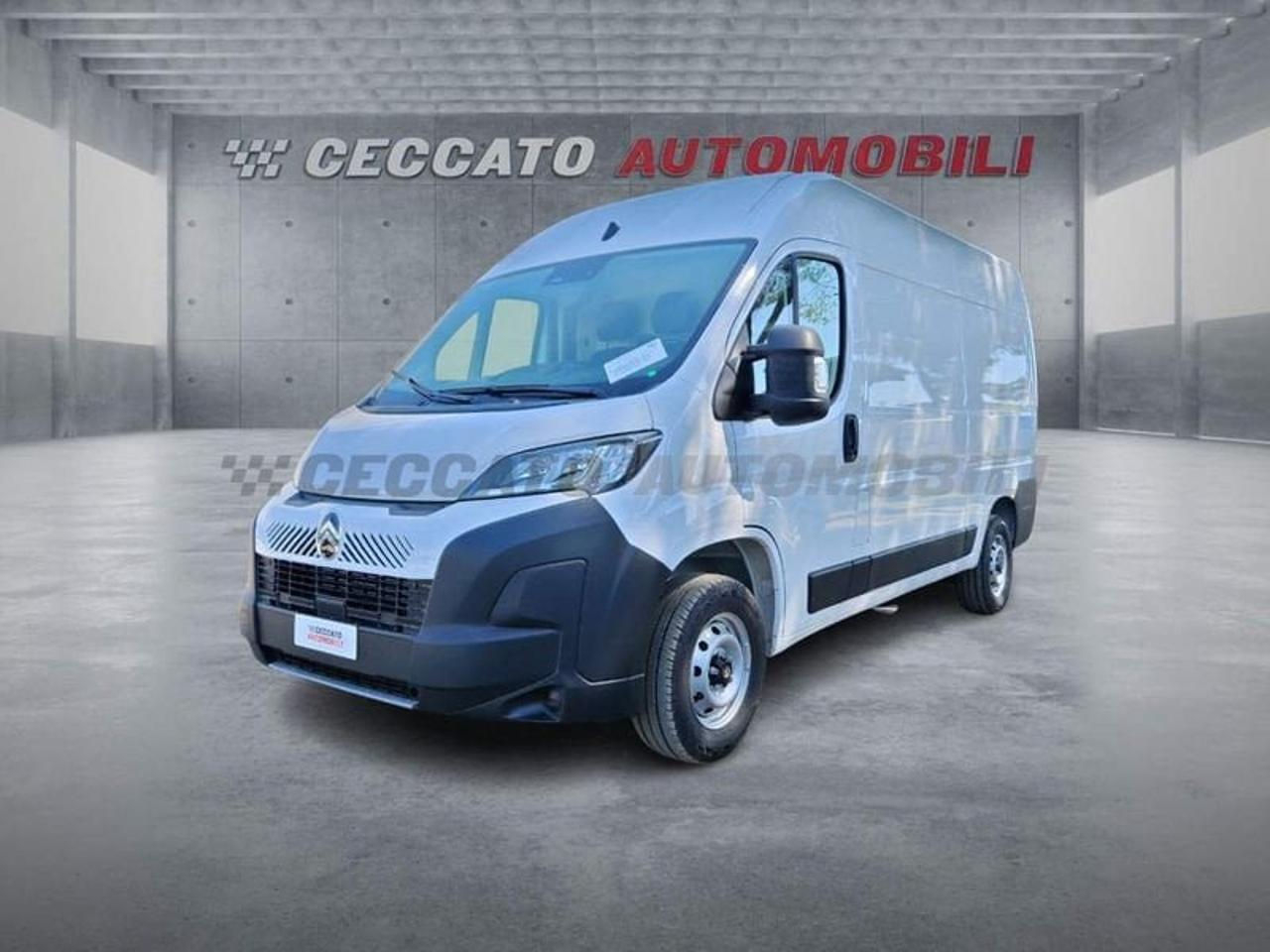 Citroën Citroën Jumper JUMPER Furgone 30 L2H2 2.2 BlueHDi 120 cv S and S