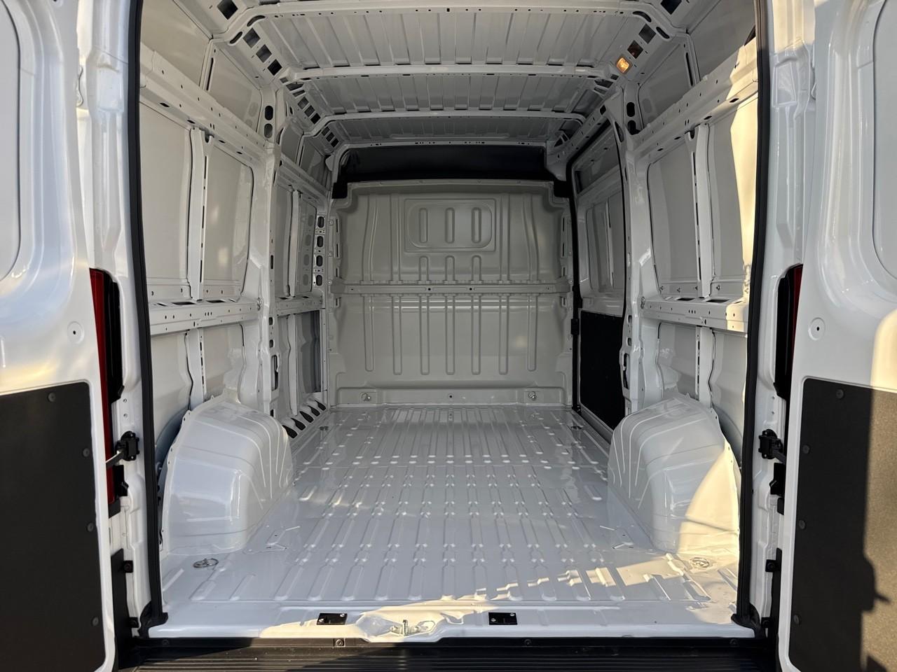 Citroën Citroën Jumper usata, con compartimento sopra la cabina