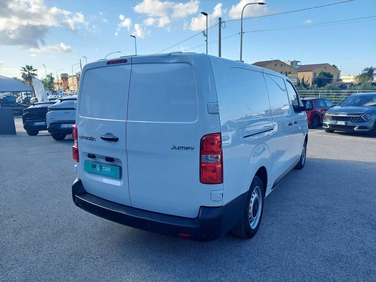 Citroën Citroën Jumpy usata, con chiusura centralizzata automatica a veicolo in movimento