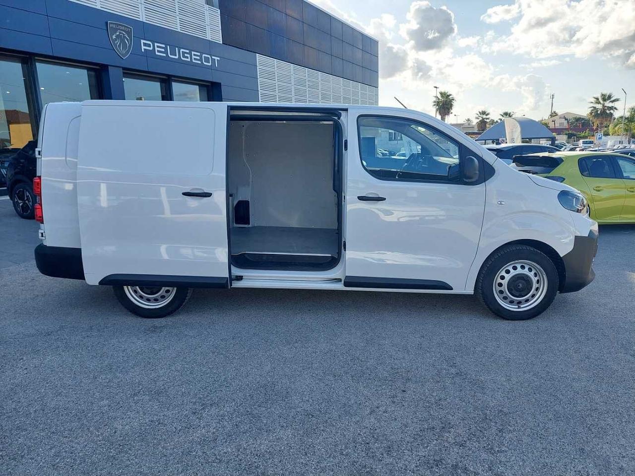 Citroën Citroën Jumpy usata, con Connettività BTA 4S e-call + a-call (chiamata di emergenza e assistenza per la localizzazione)