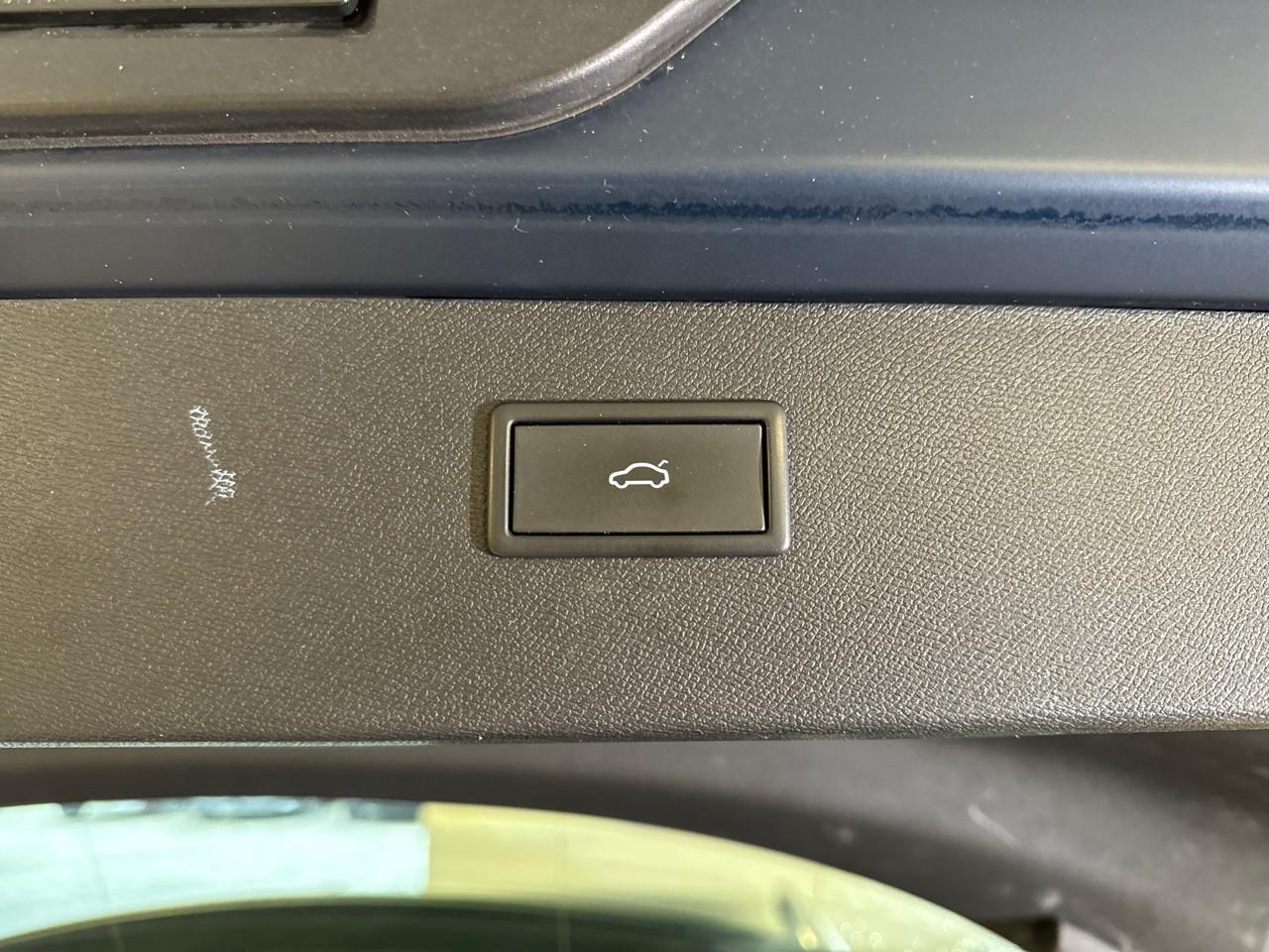 Cupra Cupra Formentor usata, con airbag centrale sedili anteriori