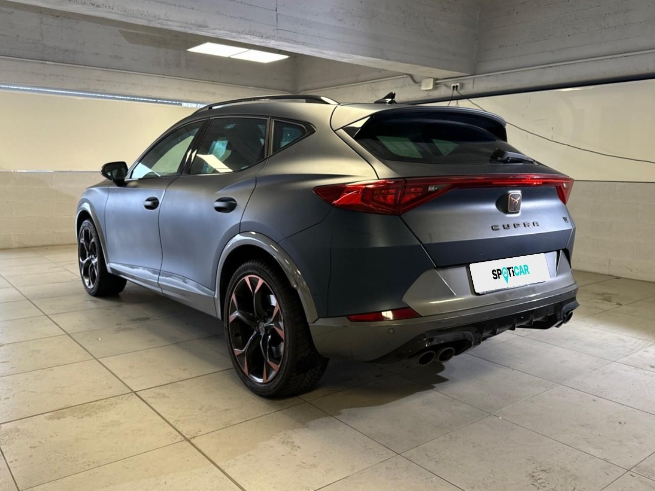Cupra Cupra Formentor usata, con barre longitud.al tetto in tono