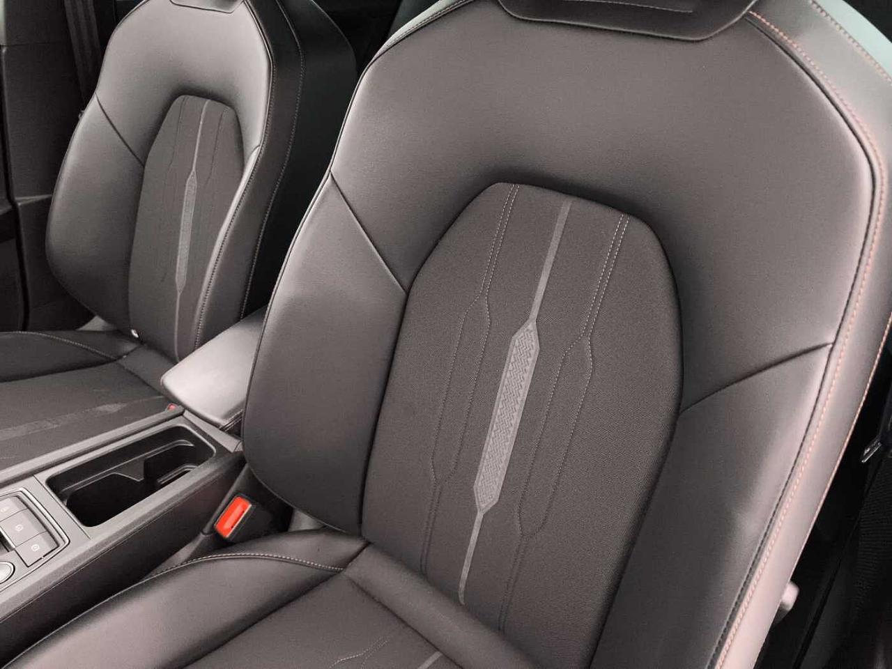 Cupra Cupra Formentor usata, con 5 porte