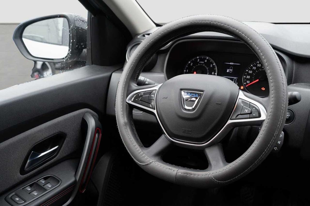 Dacia Dacia Duster usata, con 5 marce