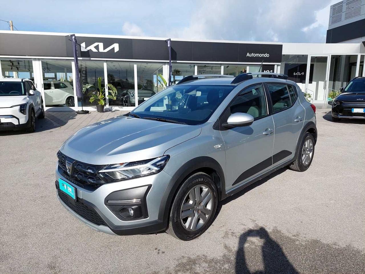 Dacia Dacia Sandero usata, con calandra nera