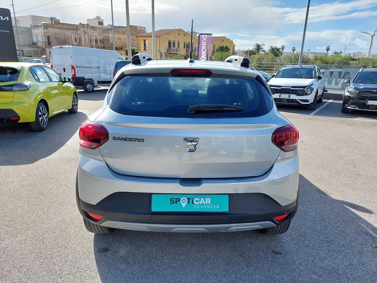 Dacia Dacia Sandero usata, con chiusura automatica porte con sensore di velocità