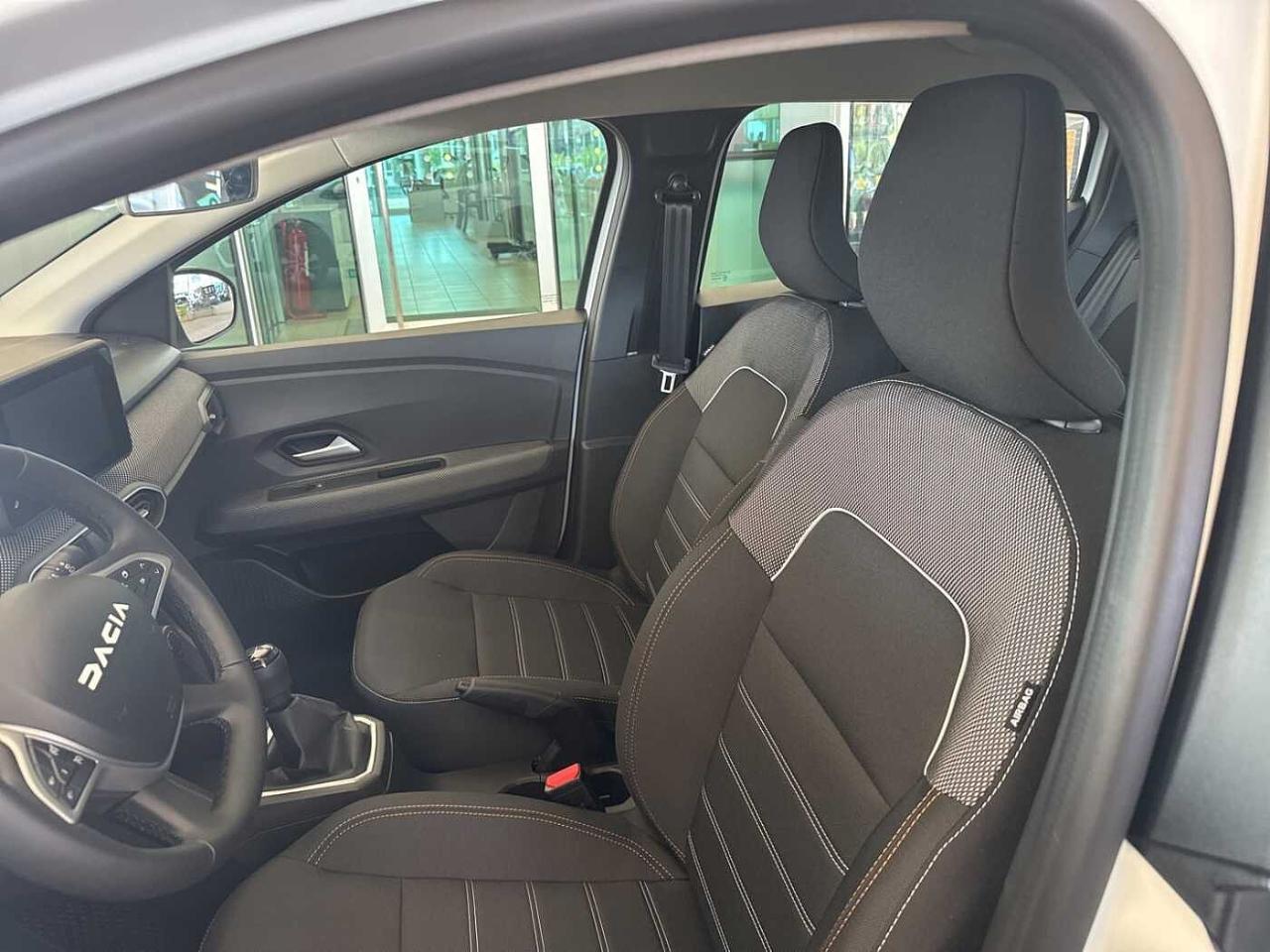 Dacia Dacia Sandero usata, con 5 sedili