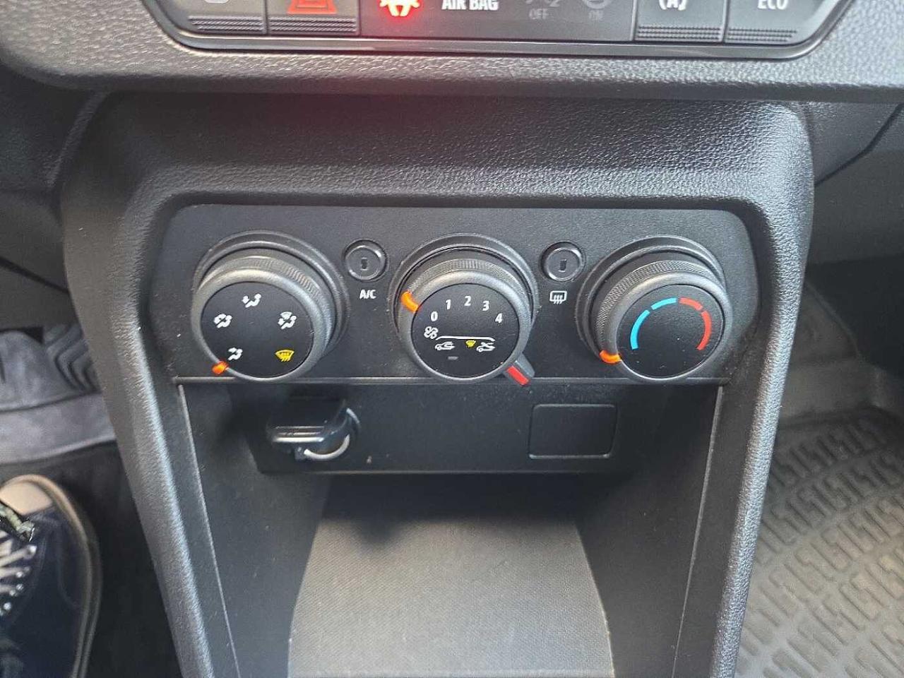 Dacia Dacia Sandero usata, con 5 marce
