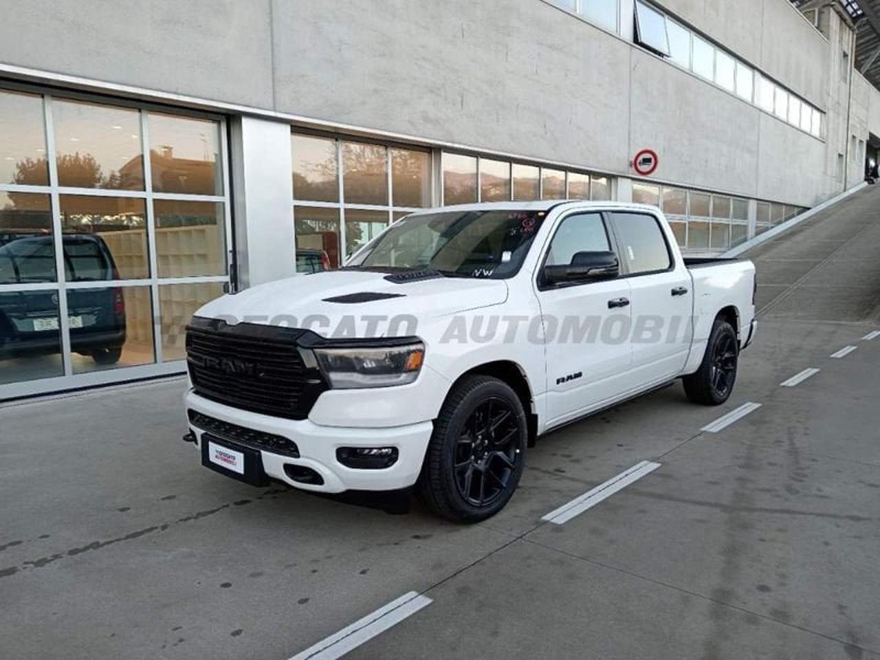 Dodge Ram RAM LARAMIE Crew Cab 4x4 Laramie Black 