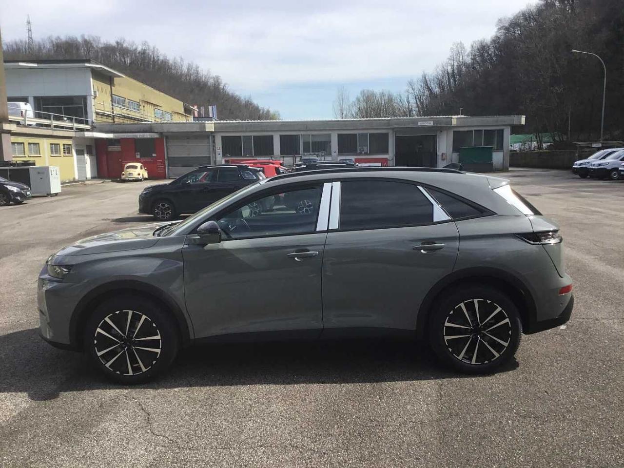 DS DS DS7 usata, con assistenza alla frenata