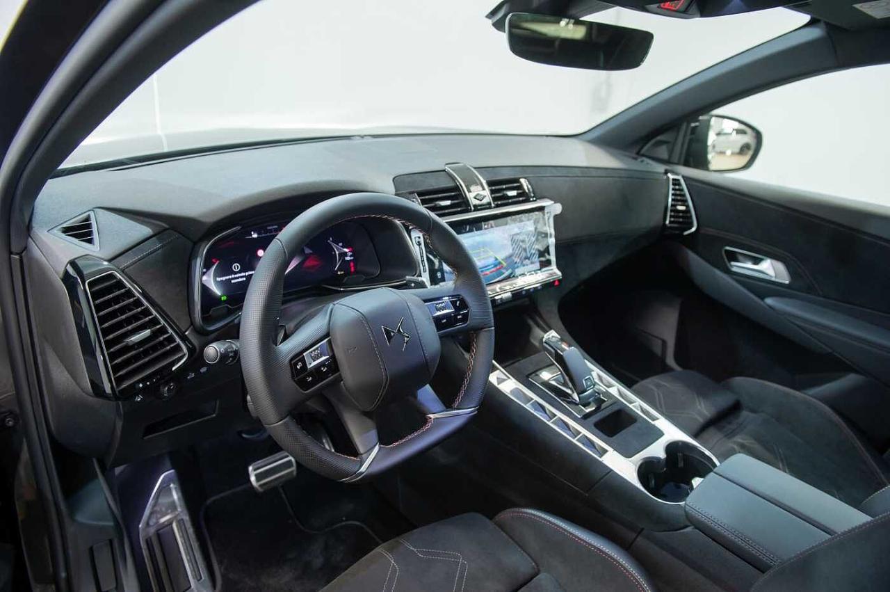 DS DS DS7 usata, con 5 porte