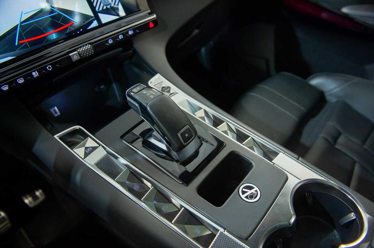 DS DS DS7 usata, con assistenza alla frenata