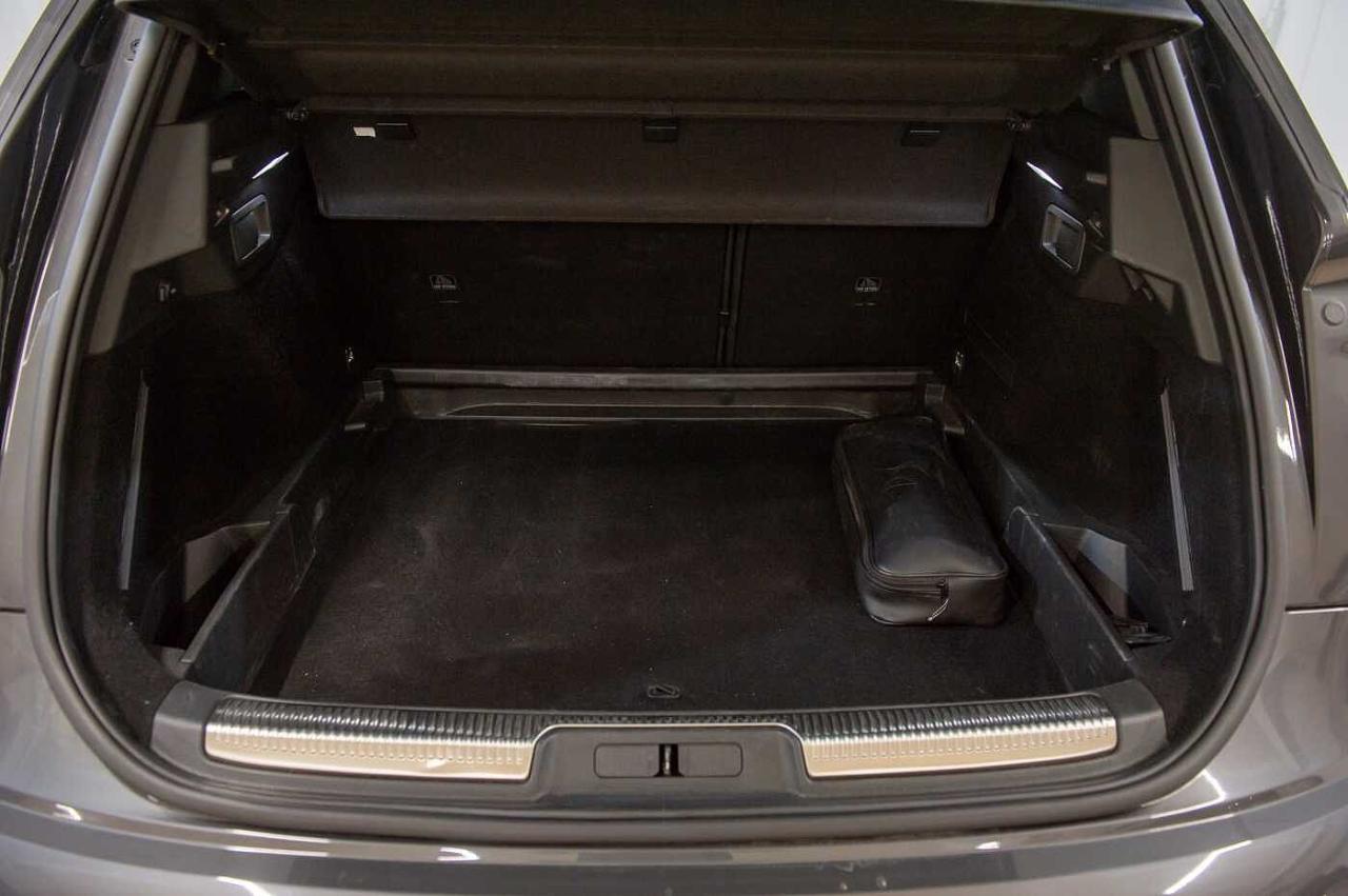 DS DS DS7 usata, con bracciolo posteriore