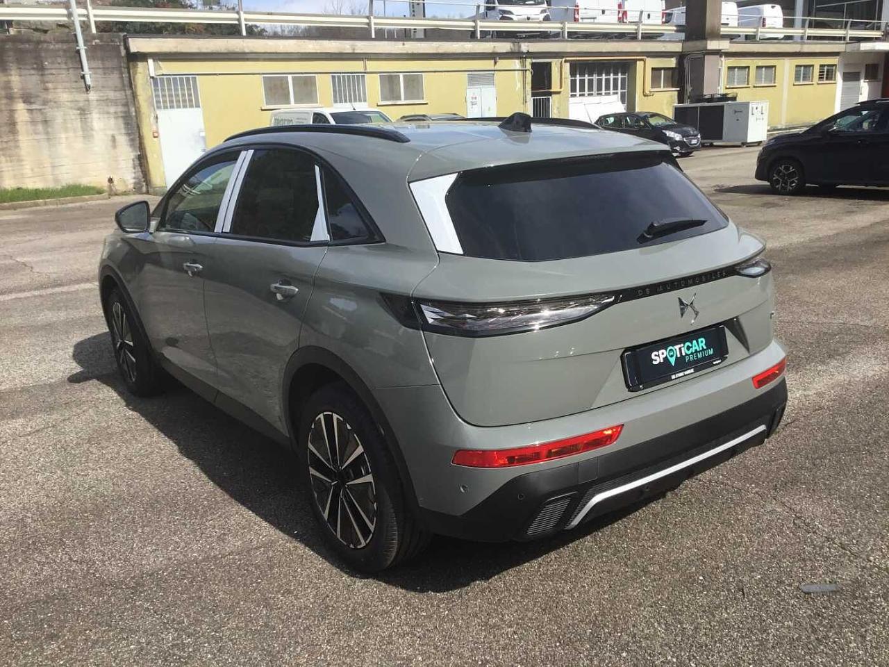 DS DS DS7 usata, con Black Pack: DS Wings, Cornici finestrini, Loghi DS Neri