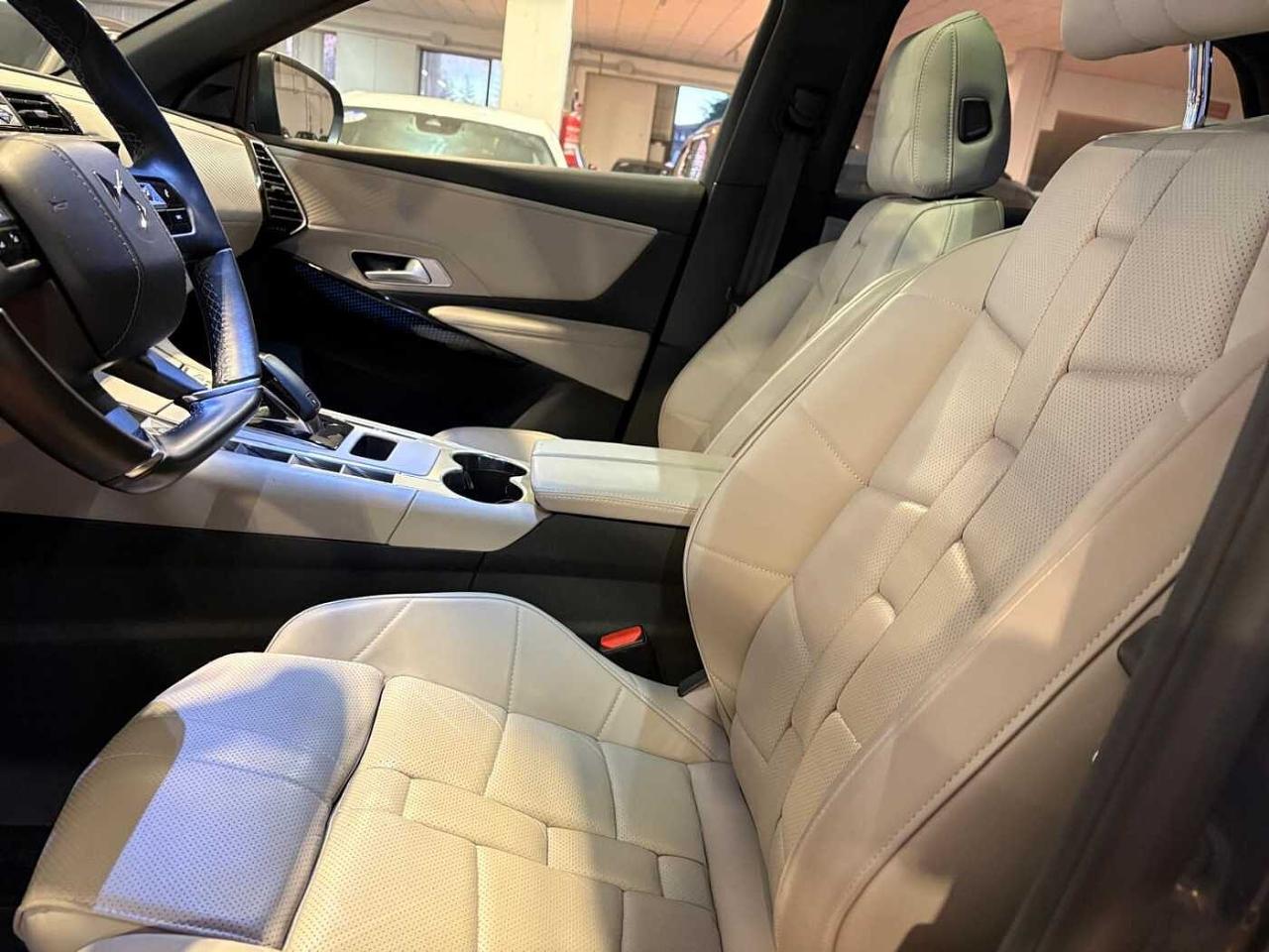 DS DS DS7 usata, con Xenon-led