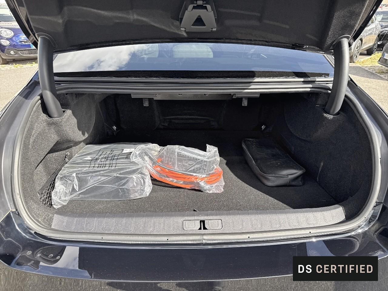 DS DS DS 9 usata, con cinture sicurezza ant. conducente e passeggero con pretensionatori e reg. in altezza