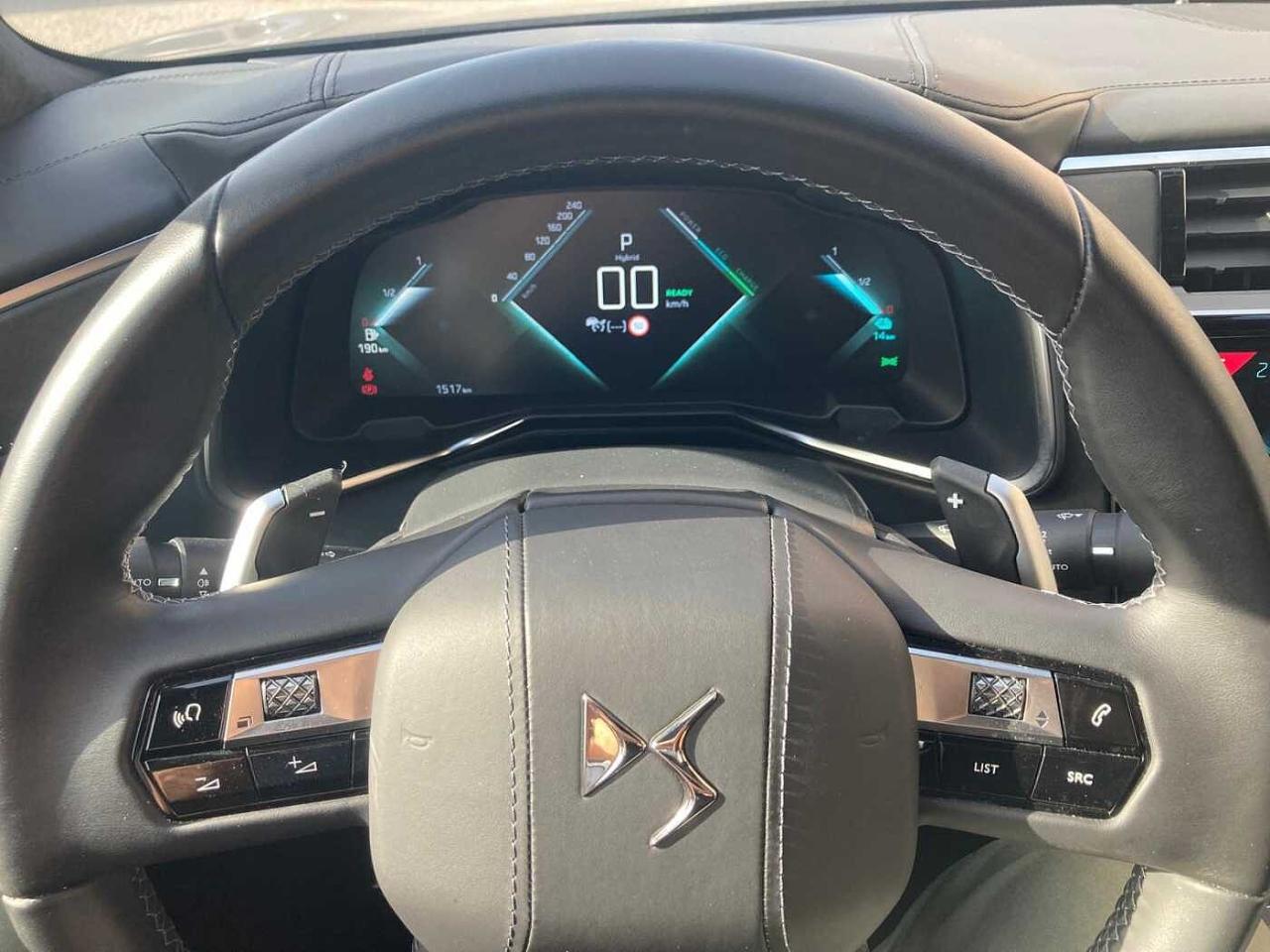 DS DS DS 9 usata, con bracciolo porta oggetti