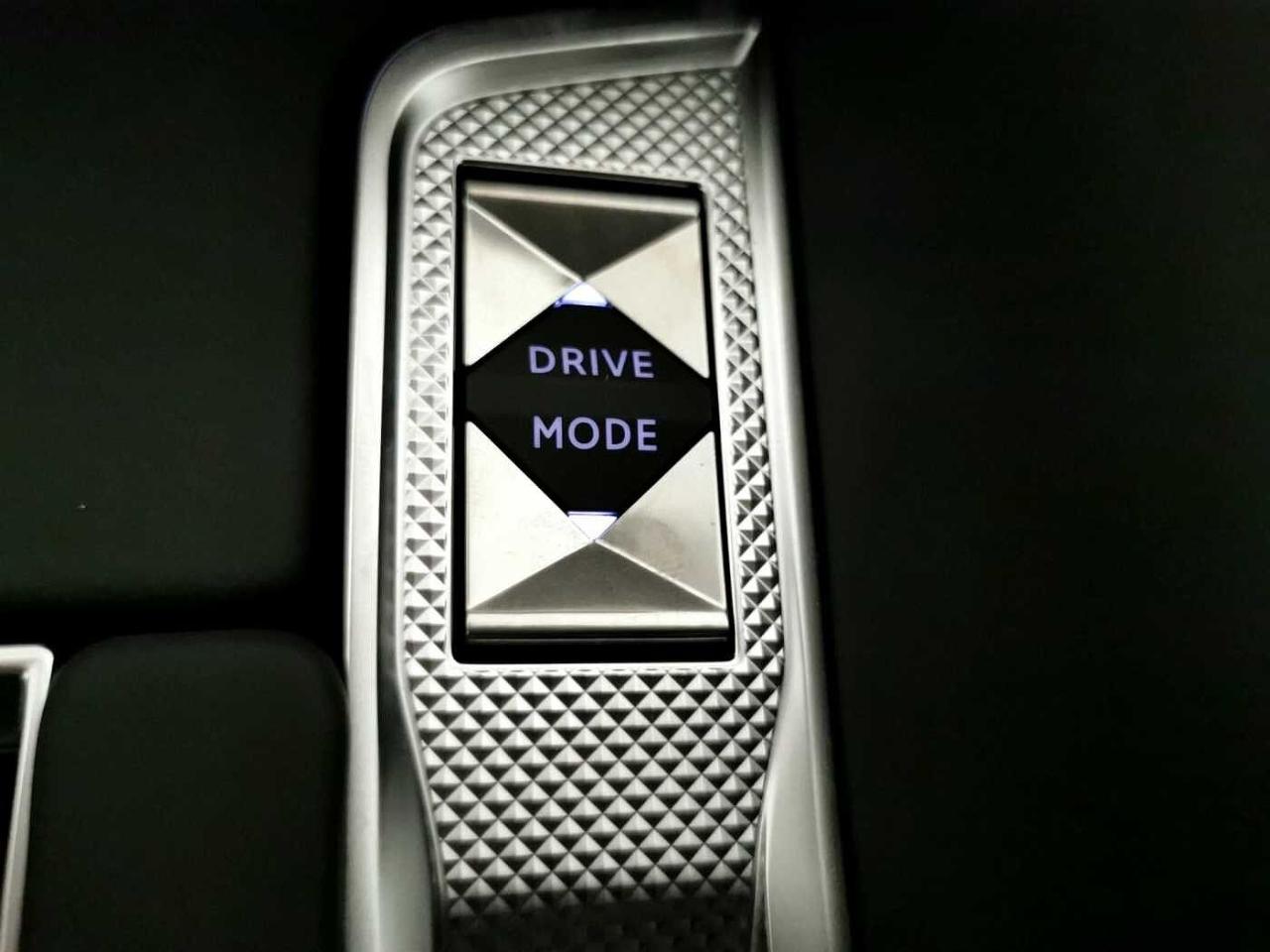 DS DS DS 9 usata, con interno nero