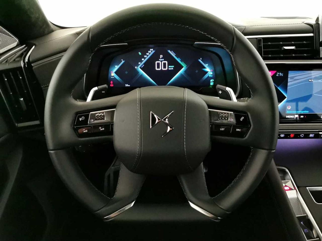 DS DS DS 9 usata, con sistema di navigazione