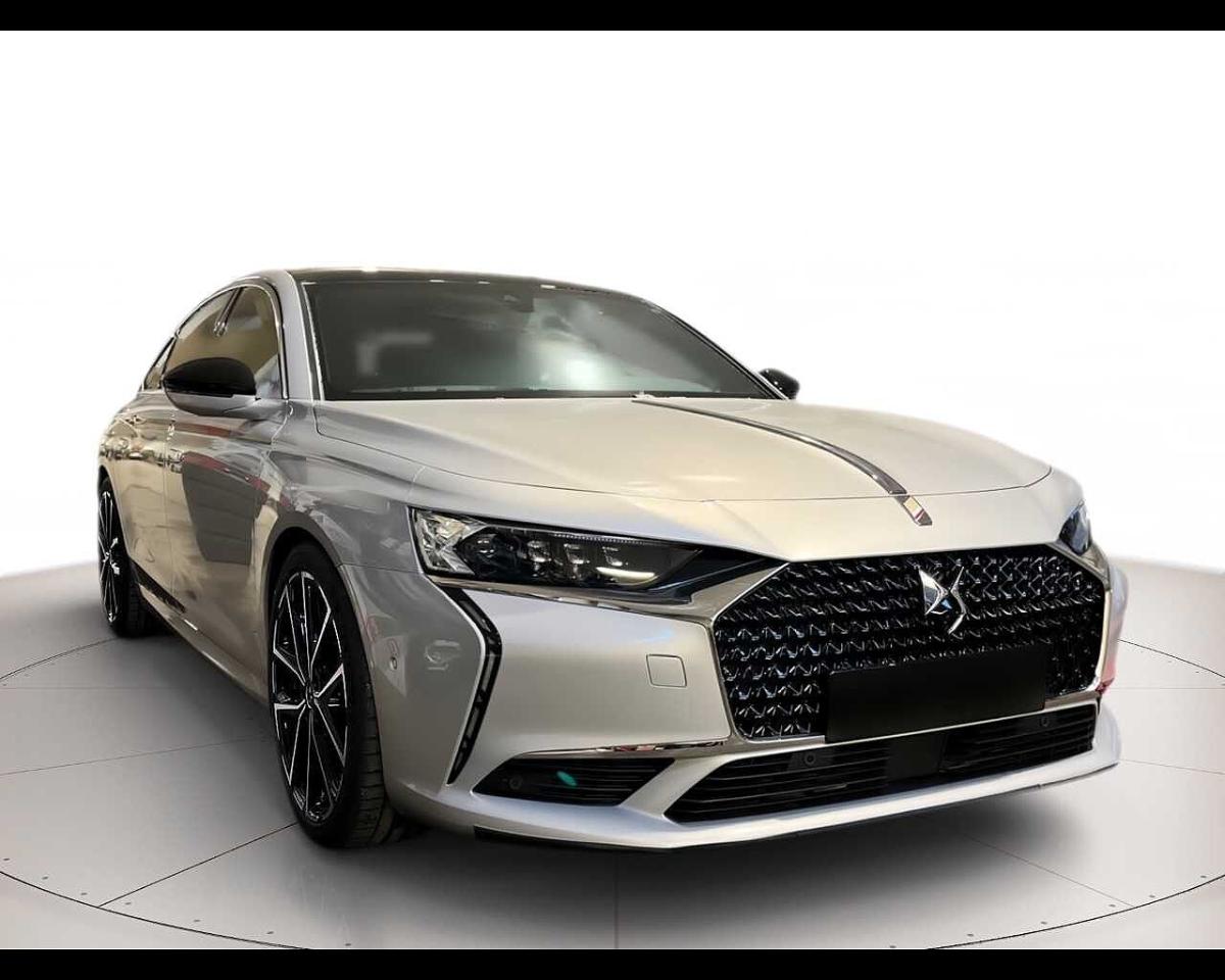 DS DS DS 9 usata, con 4 porte