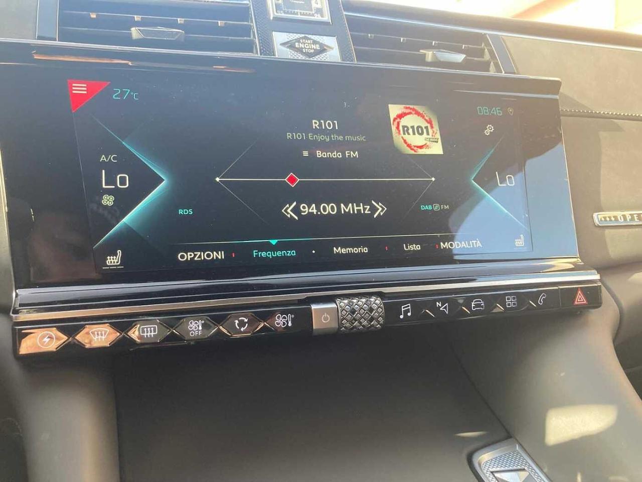DS DS DS 9 usata, con android auto & apple carplay