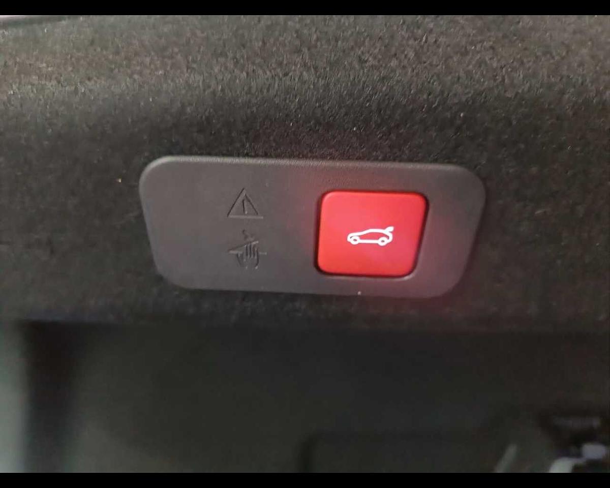 DS DS DS 9 usata, con abs, emergency brake, esp e ref