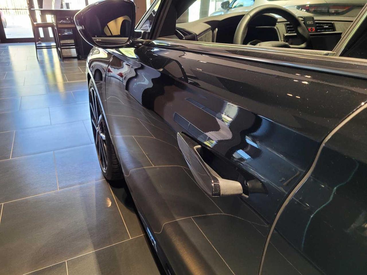 DS DS DS 9 usata, con 8 marce