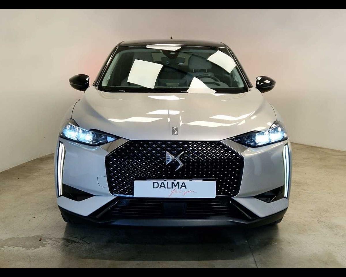 DS DS DS 3 usata, con bracciolo porta oggetti