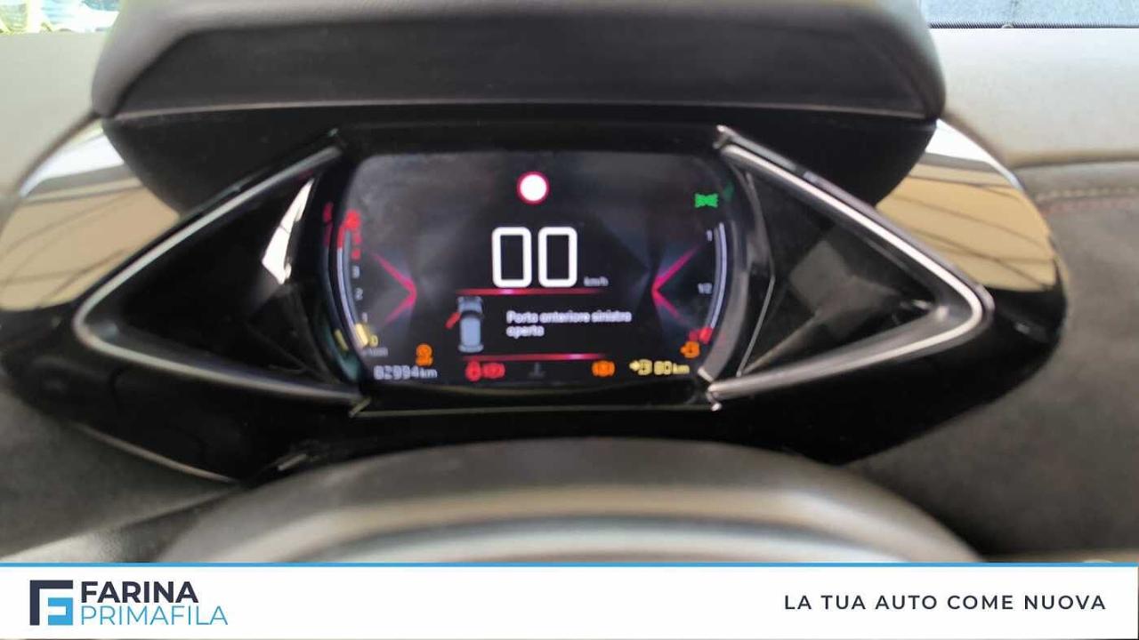 DS DS DS 3 usata, con bracciolo porta oggetti