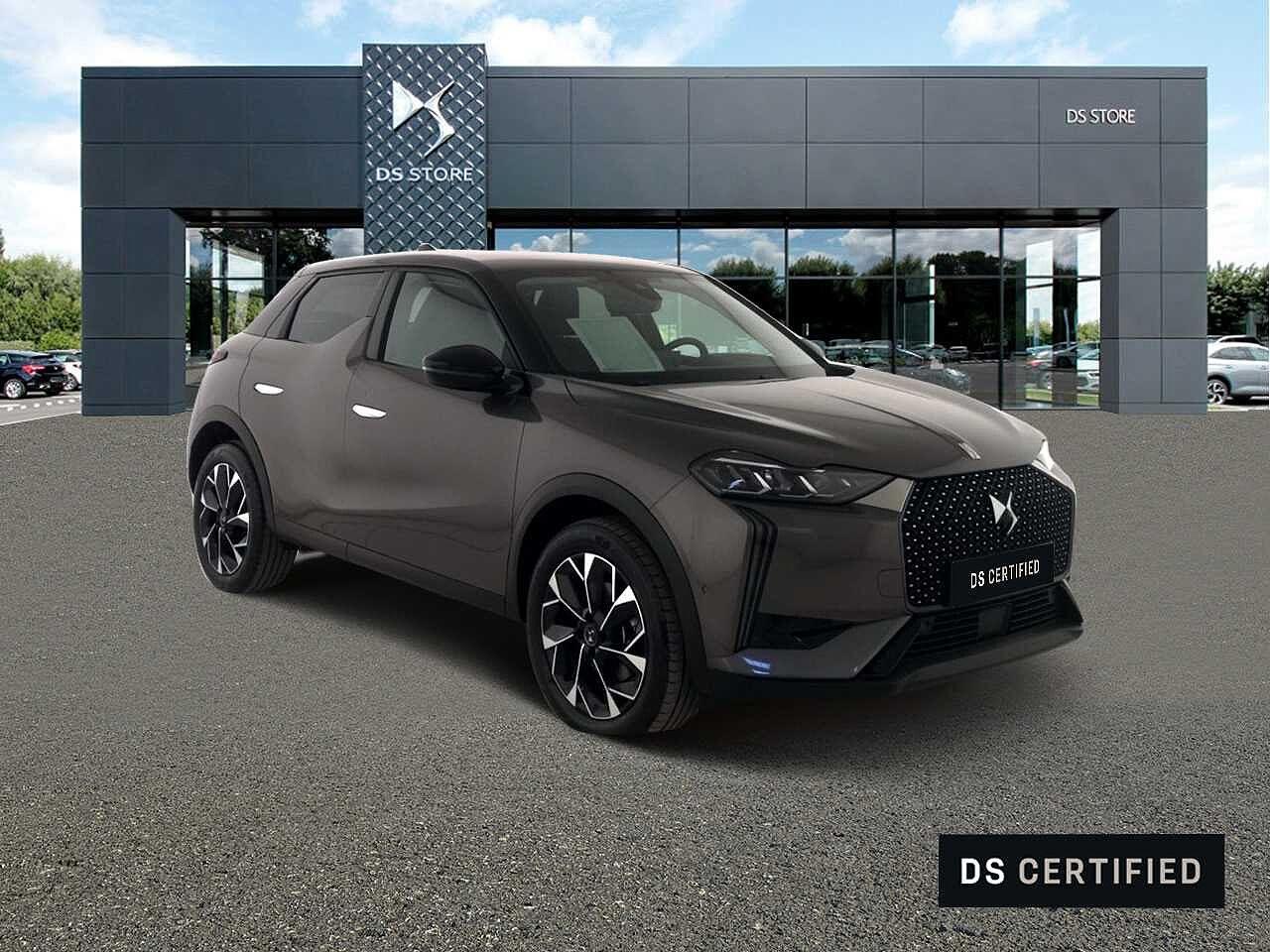 DS DS DS 3 usata, con bracciolo porta oggetti