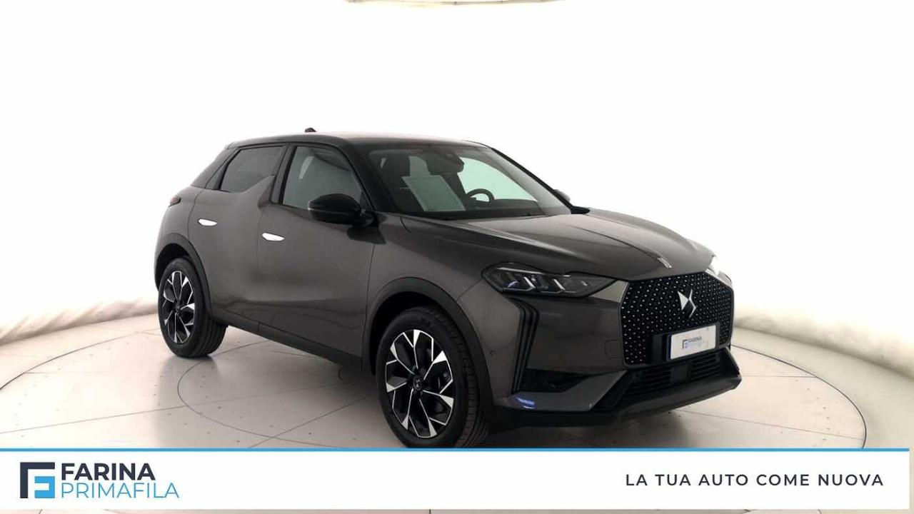 DS DS DS 3 usata, con bracciolo porta oggetti