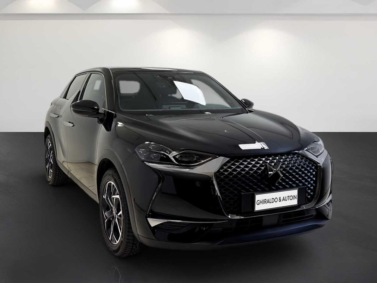 DS DS DS 3 usata, con bracciolo porta oggetti