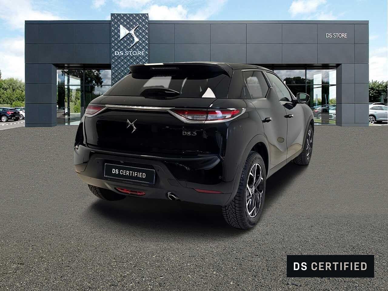 DS DS DS 3 usata, con luci diurne a led