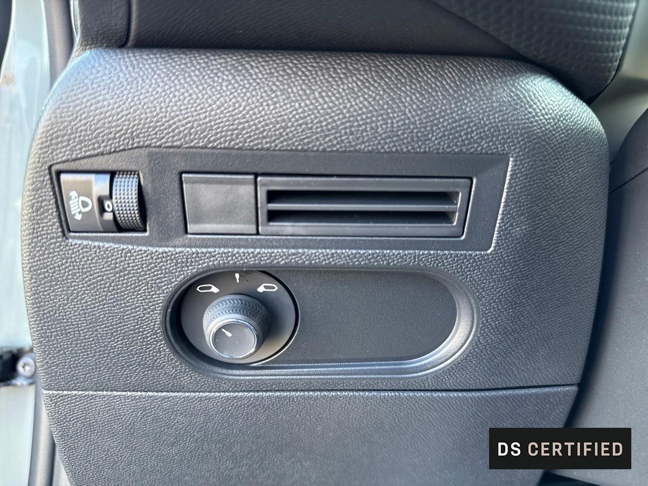 DS DS DS 3 usata, con assistenza alla frenata di emergenza