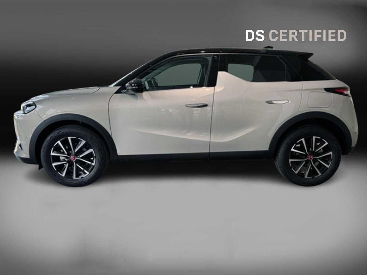 DS DS DS 3 usata, con bracciolo porta oggetti