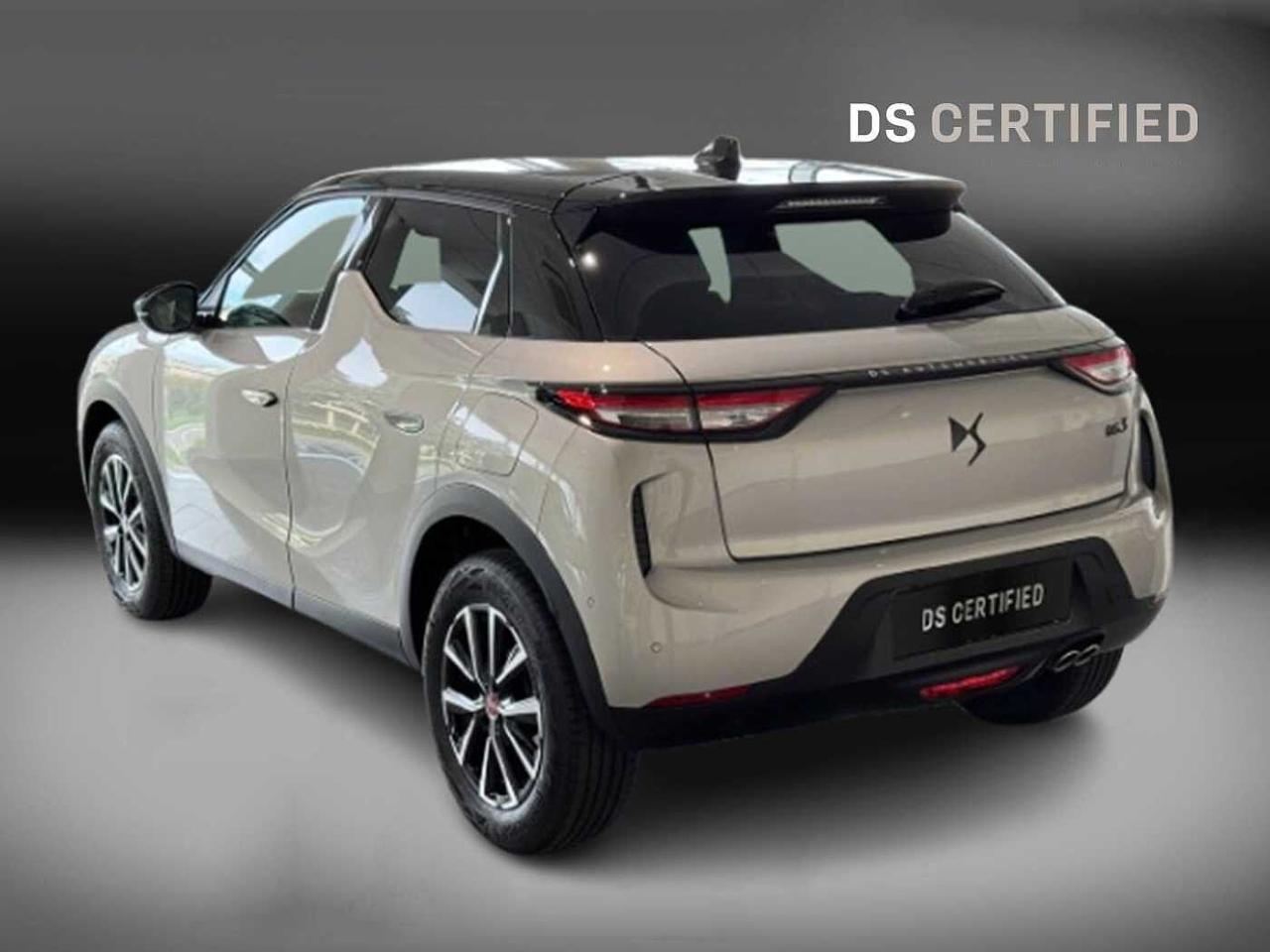 DS DS DS 3 usata, con calandra nera lucido