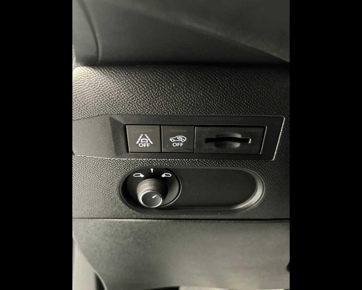 DS DS DS 3 usata, con hill holder