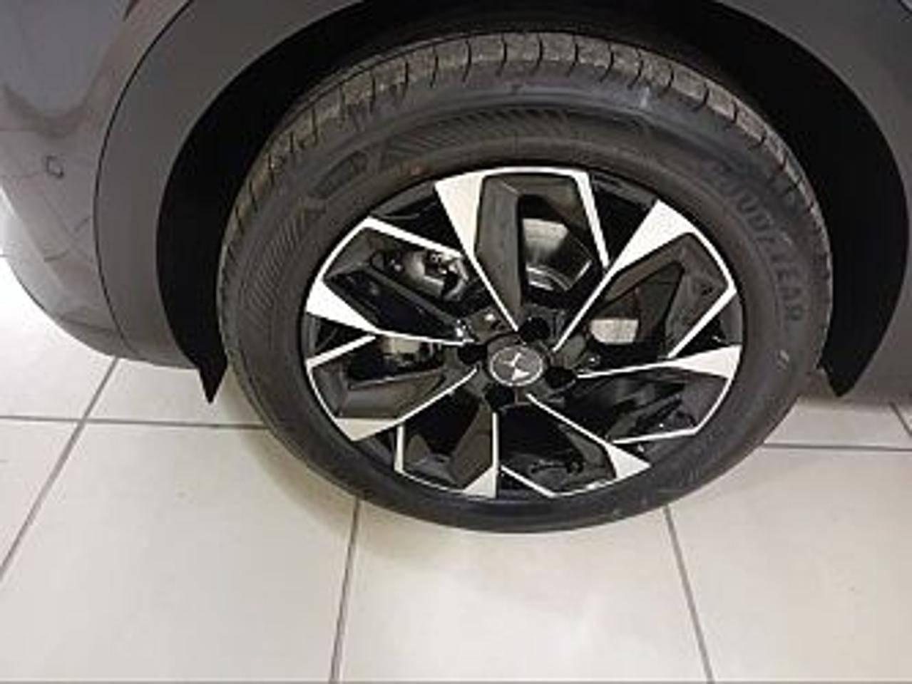 DS DS DS 3 usata 4