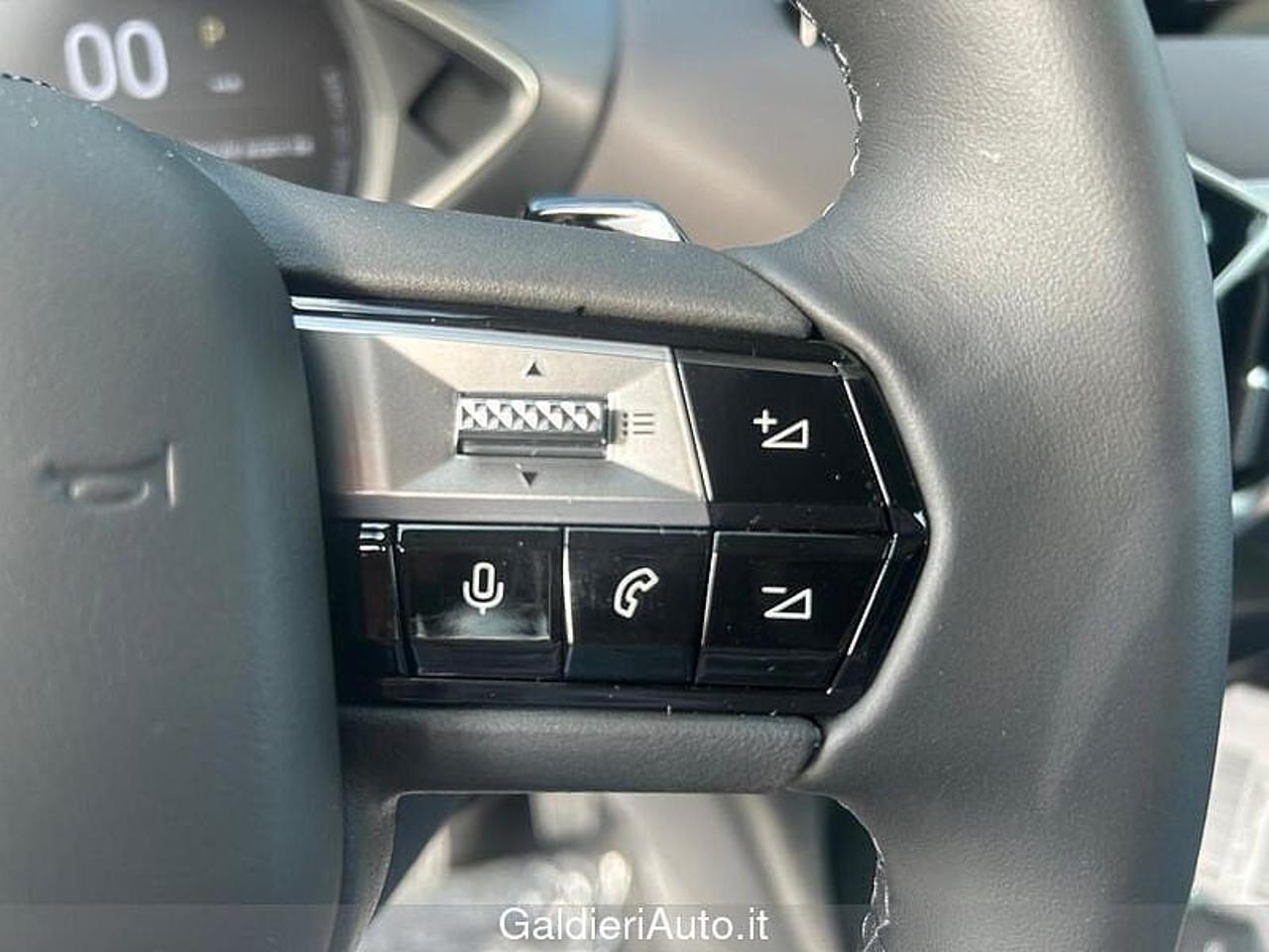 DS DS DS 3 Crossback usata 16