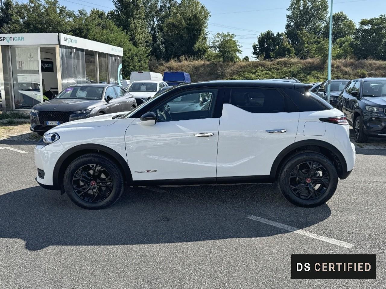 DS DS DS 3 Crossback usata, con cinture sicurezza post. conducente, cinture sicurezza post. passeggero, cinture sicurezza post. centrale a 3 punti