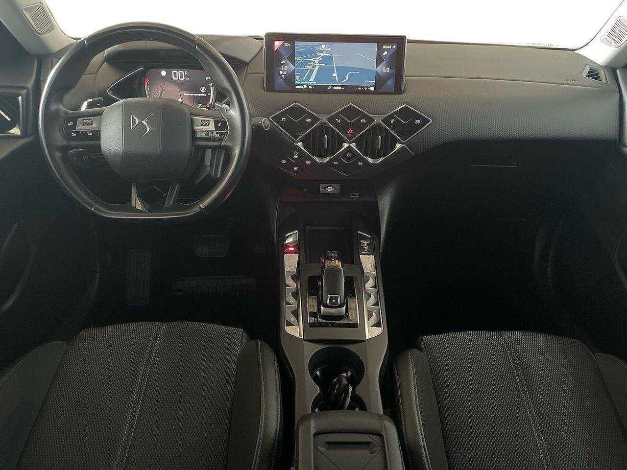 DS DS DS 3 Crossback usata, con 4 cilindri