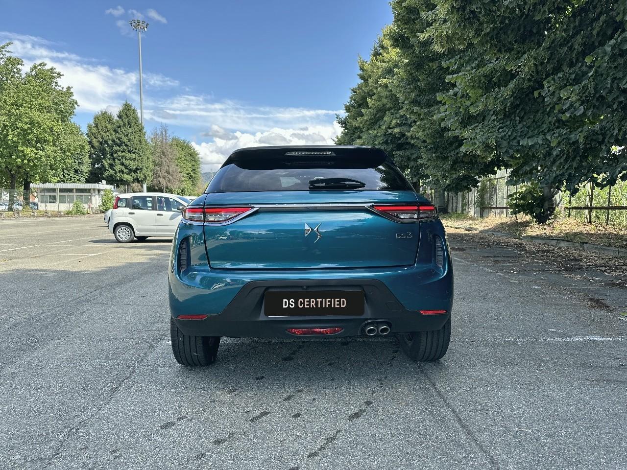 DS DS DS 3 Crossback usata, con cinture sicurezza post. conducente, cinture sicurezza post. passeggero, cinture sicurezza post. centrale a 3 punti