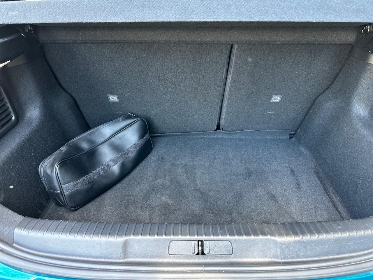 DS DS DS 3 Crossback usata, con climatizzatore a controllo automatico