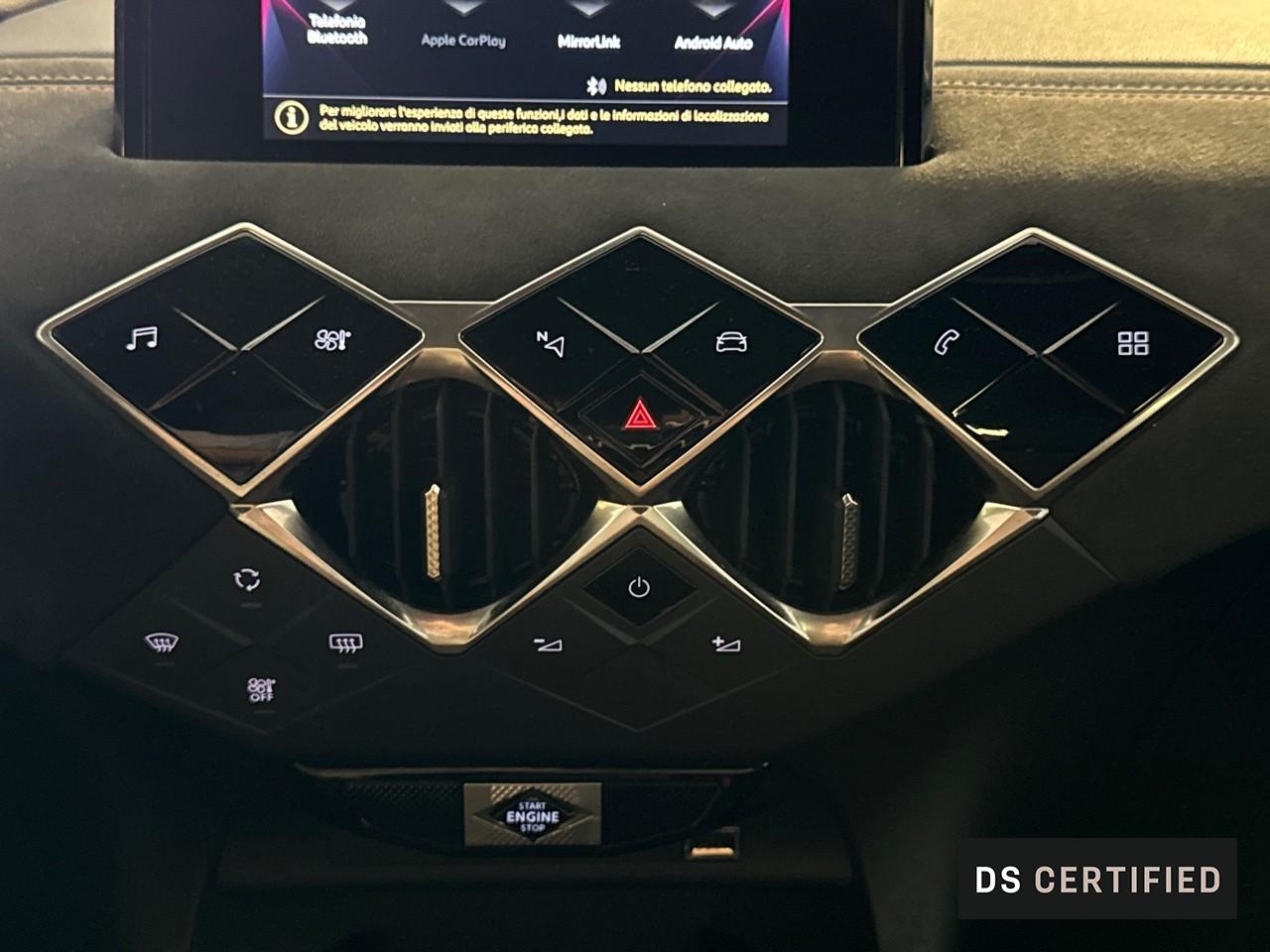 DS DS DS 3 Crossback usata, con chiamata di emergenza