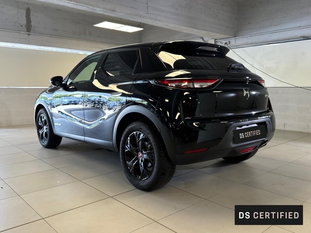DS DS DS 3 Crossback usata, con comandi audio al volante
