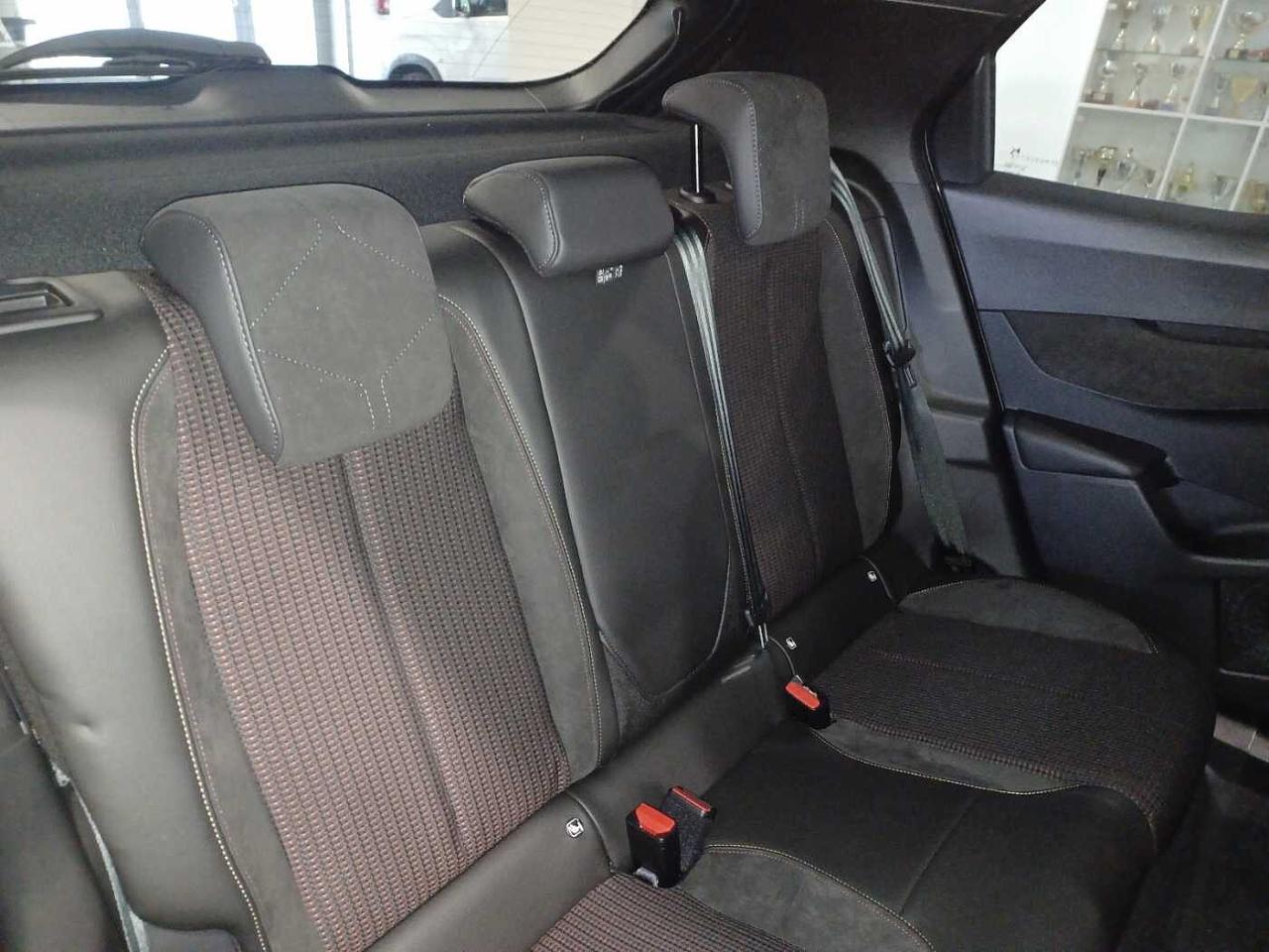 DS DS DS 3 Crossback usata, con alzacristalli elettrici anteriori e posteriori