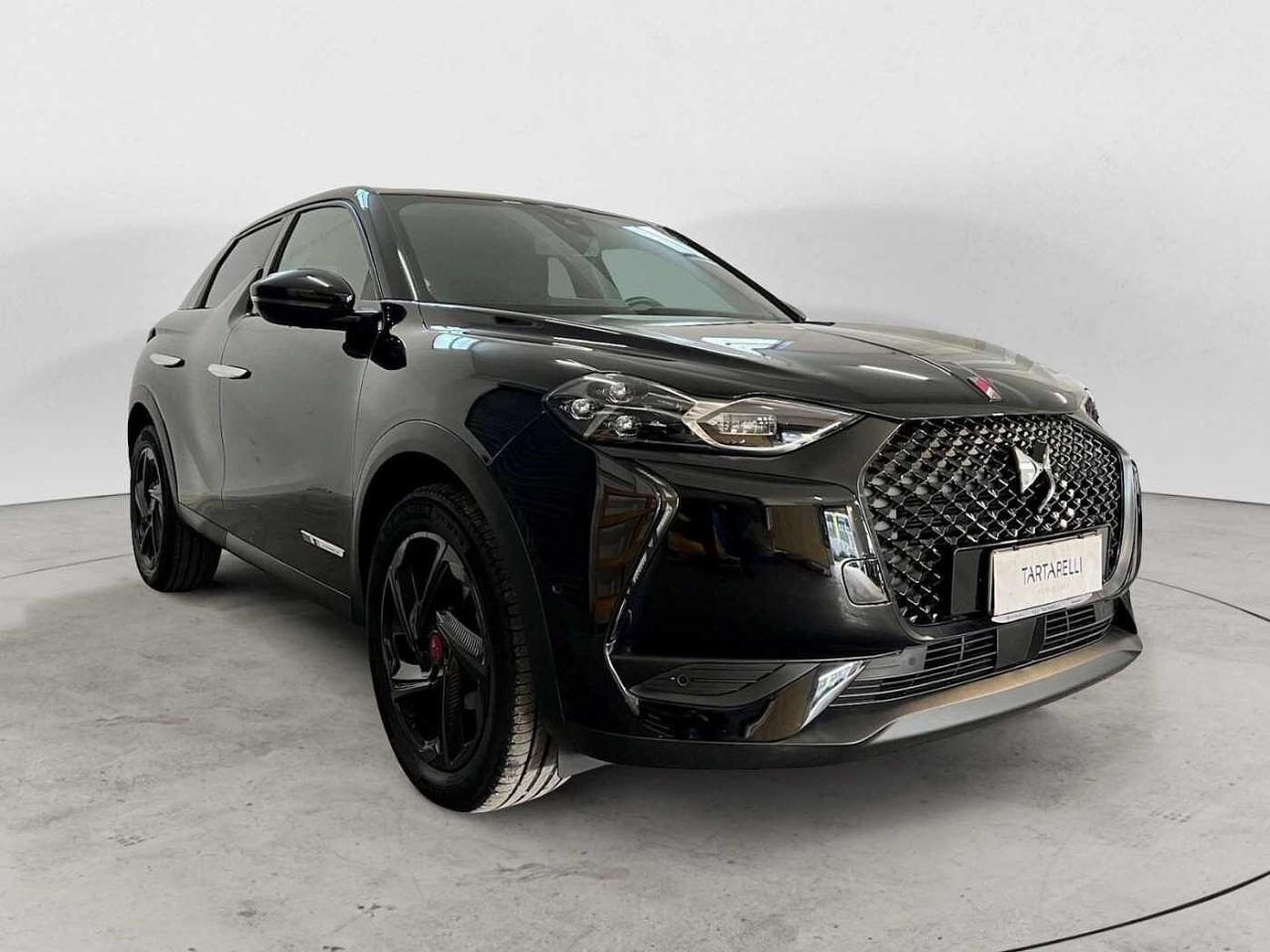 DS DS DS 3 Crossback DS 3 CROSSBACK BlueHDi 100 Performance Line
