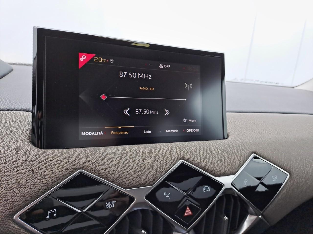 DS DS DS 3 Crossback usata, con Vetri Oscurati