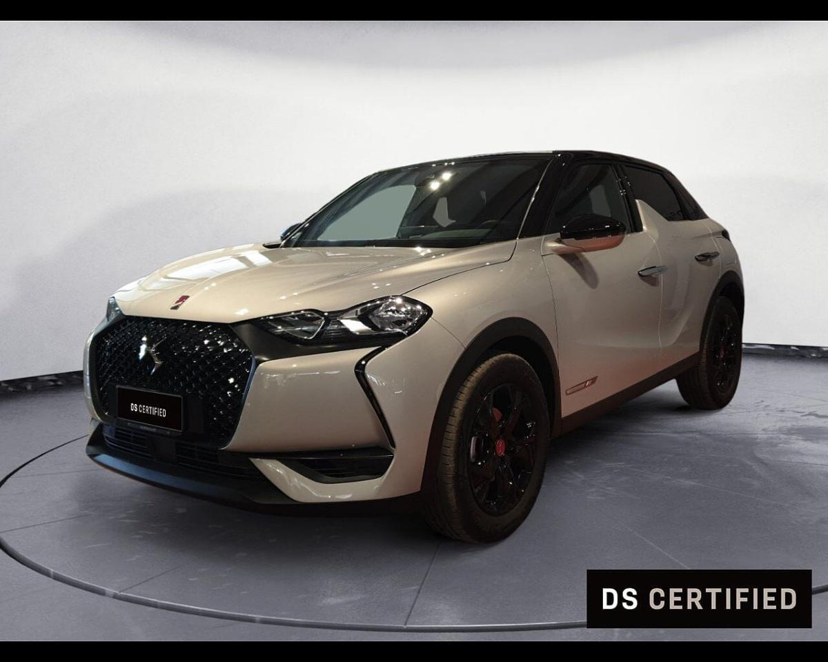 DS DS DS 3 Crossback DS 3 CROSSBACK PureTech 100 Performance Line